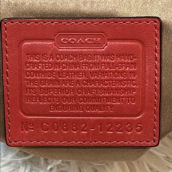 Coach Ergo vintage burnt orange leather pleated hobo shoulder bag. - Picture 4 of 13